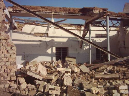 Zerstrte Kirche St. Georg in Baghdad Okt. 2004 (Autobombe) u. Mai 2007 (Feuer)