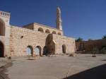 Das renovierte Mor Abraham auerhalb der Stadt  Mydiat